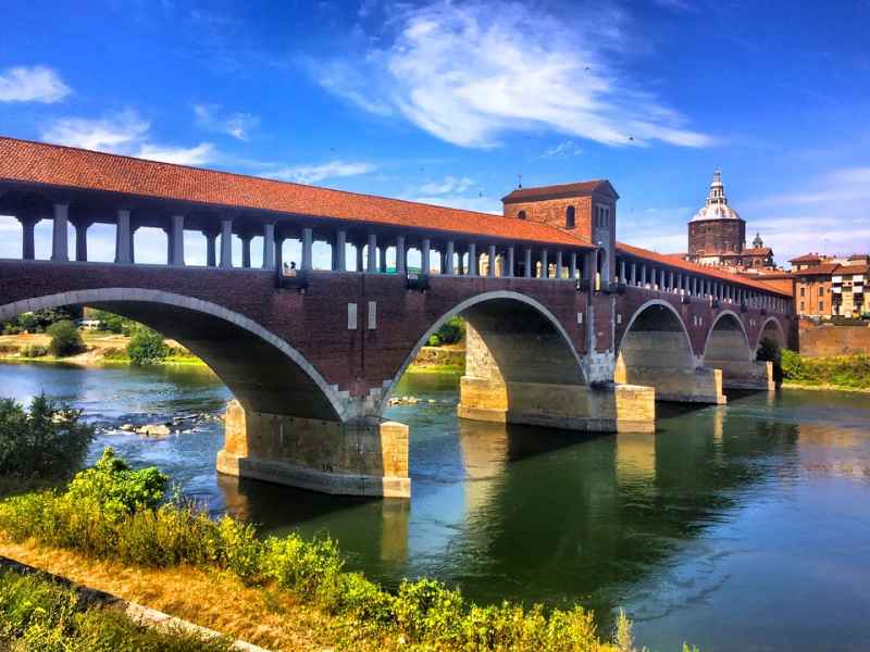 Pavia